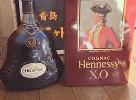 ブランデー：Hennessy（XO 金キャップ グリーンボトル）／ブランデー：REMY MARTIN（ナポレオン エクストラオールド）など3点