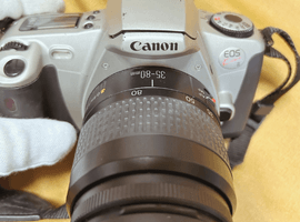 RICOH：ボディ／Nikon：ボディなど3点