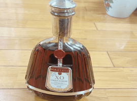 ブランデー：MARTELL（XO コルドンスプリーム グリーンボトル）／ウイスキー：KIRIN（10の蒸溜所）など3点