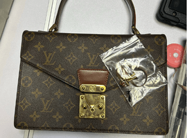 LOUIS VUITTON / モノグラム / コンコルド / M51190 / 状態ランク:Bなど15点