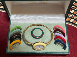 GUCCI / チェンジベゼル / 11/12 / 状態ランク:Bなど2点