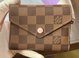 LOUIS VUITTON / ダミエ / ポルトフォイユ・ヴィクトリーヌ / N61700 / 状態ランク：Bなど3点