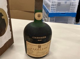 ブランデー/COURVOISIER:ナポレオン 旧(状態ランク:D)など13点