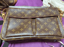LOUIS VUITTON / モノグラム / ヴィバシテ GM / M51163 / 状態ランク：Bなど4点