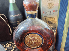 ウイスキー：WILD TURKEY（ワイルドターキー ケンタッキーレジェンド）／ブランデー：REMY MARTIN（ナポレオン エクストラ オールド）など7点