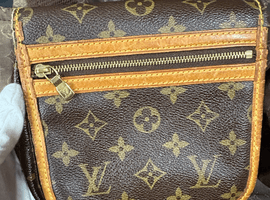 LOUIS VUITTON / モノグラム / バムバッグ ボスフォール / M40108 / 状態ランク:Dなど2点