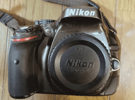 Nikon：ボディ／Nikon：レンズなど3点