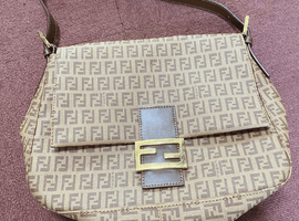 FENDI / ズッキーノ マンマバケット / 8BR001など3点