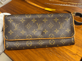 LOUIS VUITTON / モノグラム / ポシェットツイン GMなど2点