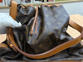 LOUIS VUITTON / モノグラム / ノエ / M42224 / 状態ランク：Cなど3点