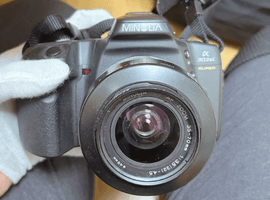 MINOLTA：交換レンズ付きボディ／OLYMPUS：交換レンズ付きボディなど4点