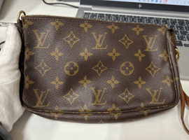 LOUIS VUITTON / モノグラム / ポシェットアクセソワール 旧型 / M51980 / 状態ランク：Aなど4点