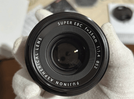 FUJIFILM：XF 35mm F1.4 Rなど3点