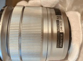 FUJIFILM：XC 16-50mm F3.5-5.6 OIS シルバー／FUJIFILM：X-A1 ボディ ブラウンなど3点