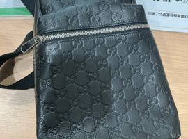 GUCCI / グッチシマ（シマレザー） / ショルダーバッグ / 523234
