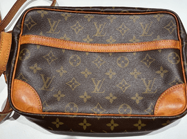 LOUIS VUITTON / モノグラム / トロカデロ 30 / M51272 / 状態ランク：BCなど3点