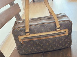 LOUIS VUITTON / モノグラム / シテ MM / M51182など3点