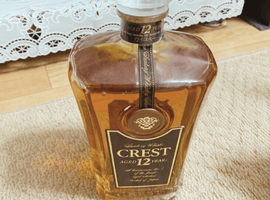 ウイスキー：Suntory（クレスト 12年）／ウイスキー：Suntory（ローヤル 12年 青ラベル）など4点