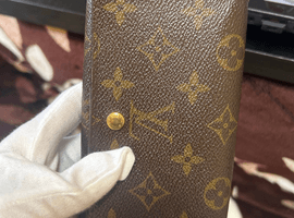 LOUIS VUITTON / モノグラム / ポルト モネ ビエ トレゾール / M61730 / 状態ランク：Cなど2点(三重県名張市・出張買取）｜ブランド品の高価買取なら【バイセル】