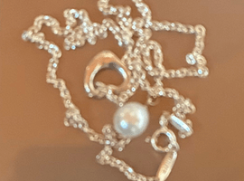 ネックレス / TIFFANY & Co. / オープンハートラリアットネックレス / Sv925 / パールなど2点（大阪府泉佐野市・出張買取 ）｜宝石の高価買取なら【バイセル】