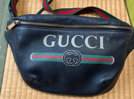 GUCCI / ウエストバッグ / 493869 / 状態ランク：Bなど6点