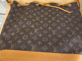 LOUIS VUITTON / モノグラム / ノエ / M42224 / 状態ランク：Bなど3点