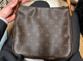 LOUIS VUITTON / モノグラム / ルーピング MM / M51146 / 状態ランク：Bなど5点