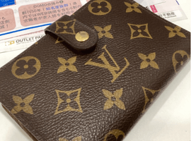 LOUIS VUITTON / モノグラム / ルトフォイユヴィエノワ / M61674 / 状態ランク：Bなど6点
