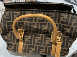 FENDI / ズッカ ハンドバッグ ショルダーバッグ / 261470 / 状態ランク：BCなど4点