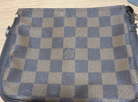 LOUIS VUITTON / ダミエ / トゥルース メイクアップなど3点