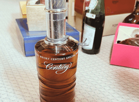 ウイスキー：Suntory（センチュリー 17年 スペシャルセレクション 2001）／ウイスキー：Suntory（インペリアル カガミクリスタル）など3点