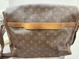 LOUIS VUITTON / モノグラム / アベス / M45257 / 状態ランク：Dなど4点