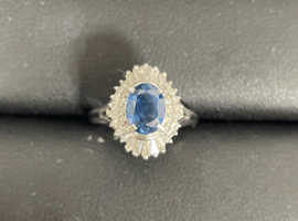 Pt900 / サファイア / 1.46ct / メレダイヤ / 0.35ctなど3点