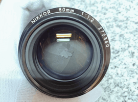Nikon：レンズ／Nikon：ボディなど4点