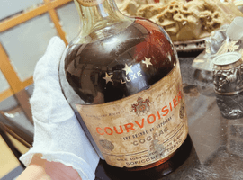 COURVOISIER：スリースターなど6点