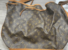 LOUIS VUITTON / モノグラム / ノエ / M42224 / 状態ランク：Bなど6点