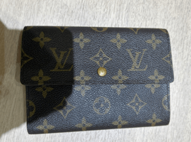 LOUIS VUITTON / モノグラム / ポルトトレゾールエテュイパピエ / M61202 / 状態ランク：Cなど3点