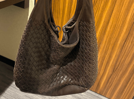 BOTTEGA VENETA / カンパーナ イントレチャート / 125787 / 状態ランク：Bなど2点