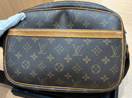 LOUIS VUITTON / モノグラム / リポーター PM / M45254 / 状態ランク：Cなど2点