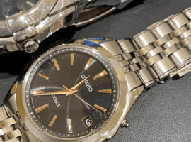 SEIKO / DOLCE / 7B52-0AC0 / 状態ランク：Dなど4点(神奈川県川崎市宮前区よりご来店・店頭買取｜時計の高価買取ならバイセル