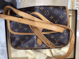 LOUIS VUITTON / モノグラム / 状態ランク：Bなど2点