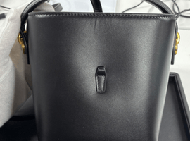 SAINT LAURENT / ロゴ YSL ミニバケット ハンドバッグ ショルダーバッグ / 765870 / 状態ランク：ABなど3点