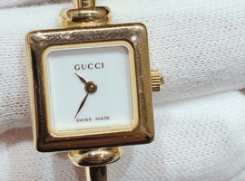 GUCCI / チェンジベゼル / 11/12.2 / 状態ランク：Bなど2点