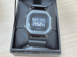 CASIO / G-SHOCK / GM-5600B / 状態ランク：BCなど4点