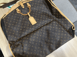 LOUIS VUITTON / モノグラム / ポルト アビ ガーメントケース / M23434