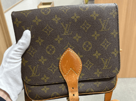 LOUIS VUITTON / モノグラム / カルトシエール 22 / M51253 / 状態ランク：Bなど3点