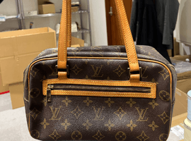 LOUIS VUITTON / モノグラム / シテ MM / M51182 / 状態ランク：Bなど2点