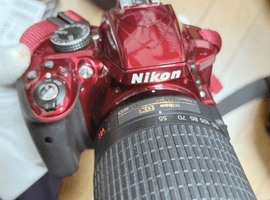Nikon：交換レンズ付きボディ／Nikon：その他など3点