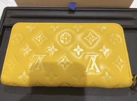 LOUIS VUITTON / モノグラム アンプラント / ジッピーウォレット / M13699 / 状態ランク：Bなど2点