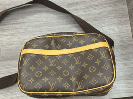 LOUIS VUITTON / モノグラム / リポーター / M45254 / 状態ランク：BCなど6点